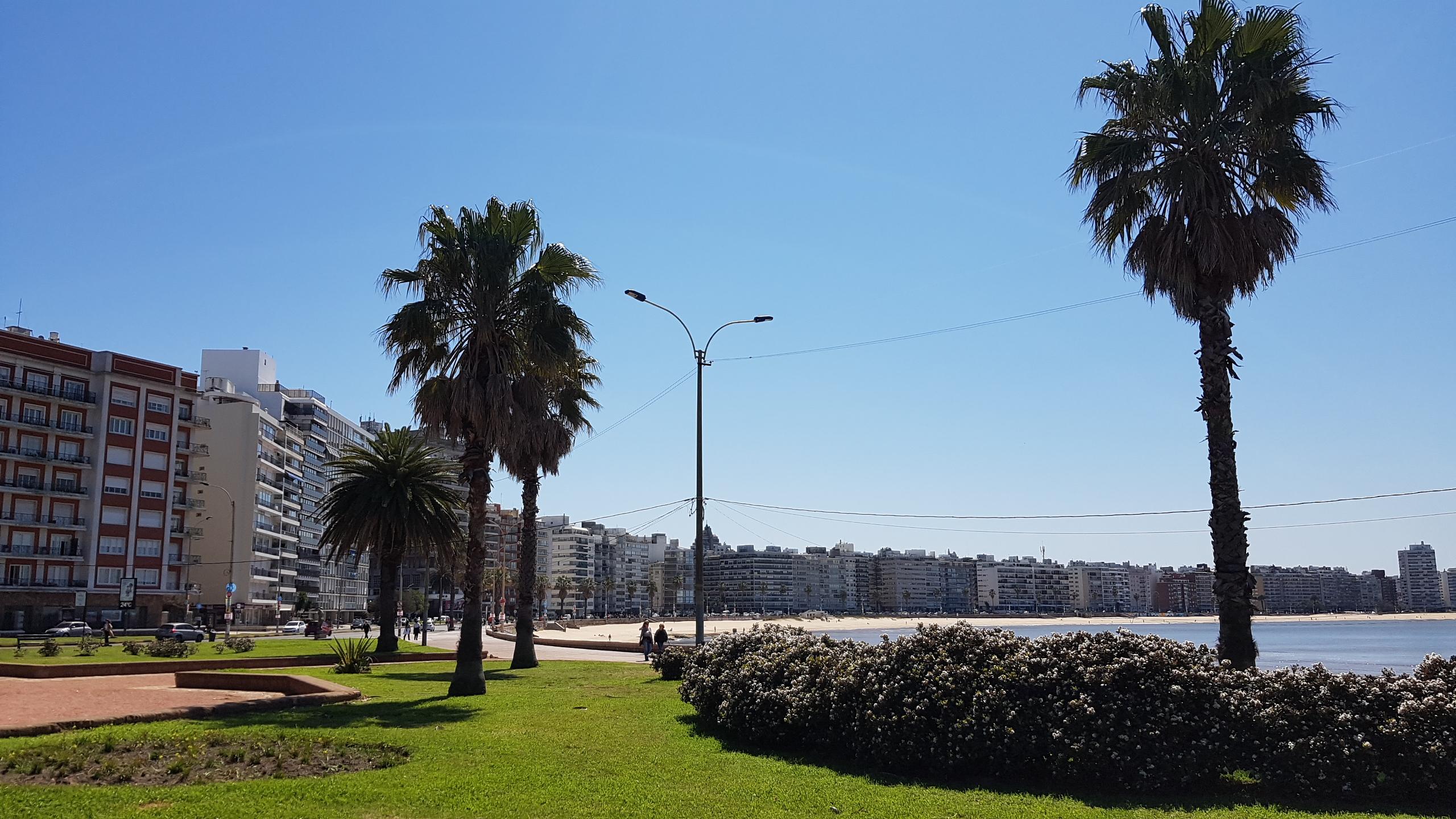 Punta Trouville Hotel Montevideo Buitenkant foto